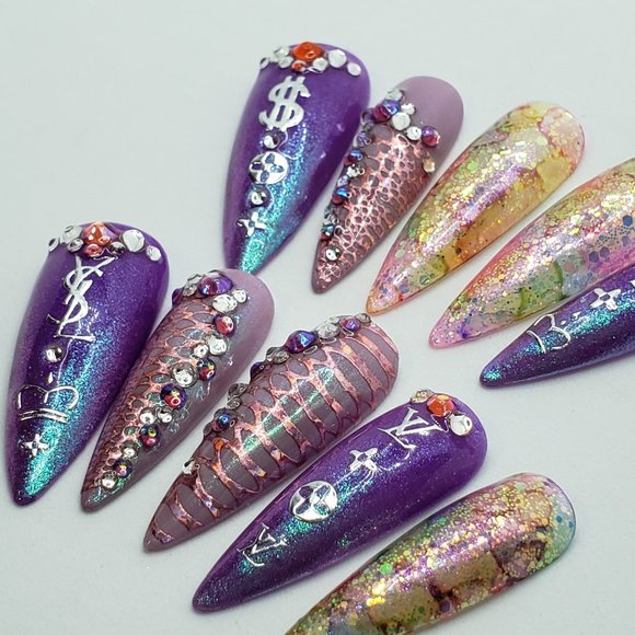 Chameleon Luxury Gel Press on Nails " Purple Chameleon " - Picture 4 of 15